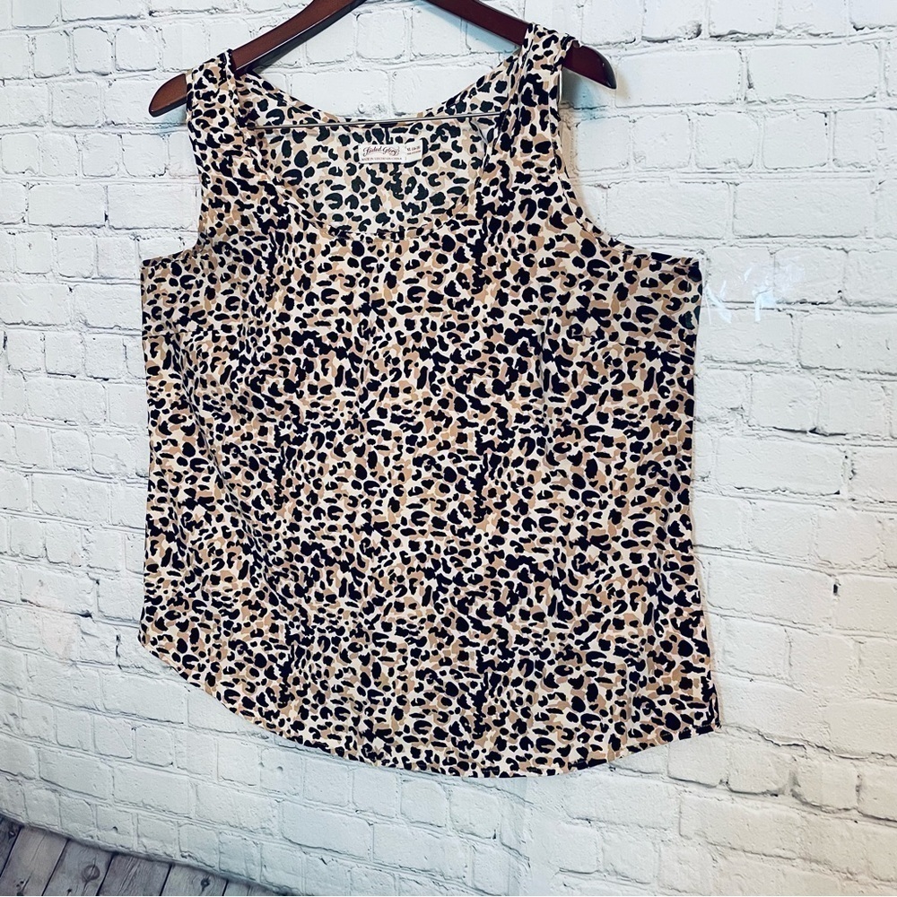 Black White and Brown Leopard Tank Top Camisole
Size X-Large